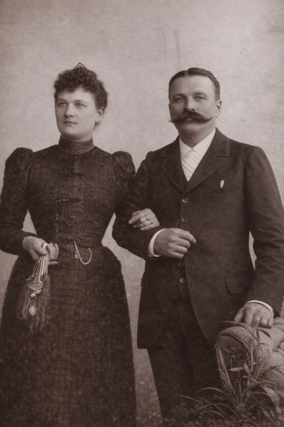 My 3rd great-grandparents on their wedding day in Sosnowitz, Silesia (1889)